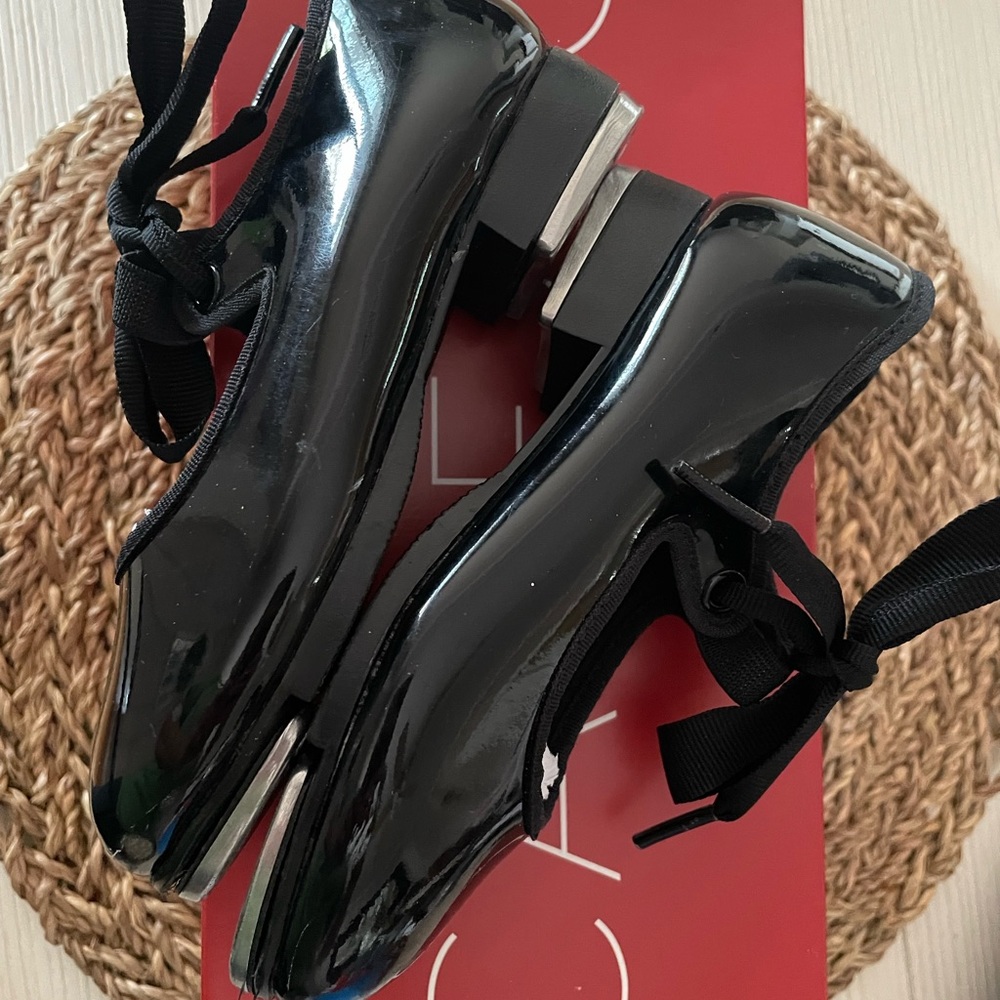 Capezio N625C Child Tap Shoes - Picture 4 of 8